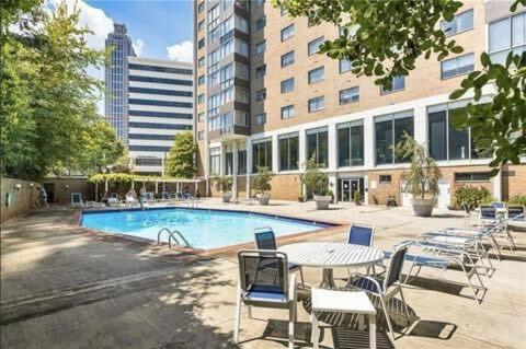 Atl Downtown 2Br King Bed Free Parking Lm1902 Villa Atlanta Exterior photo